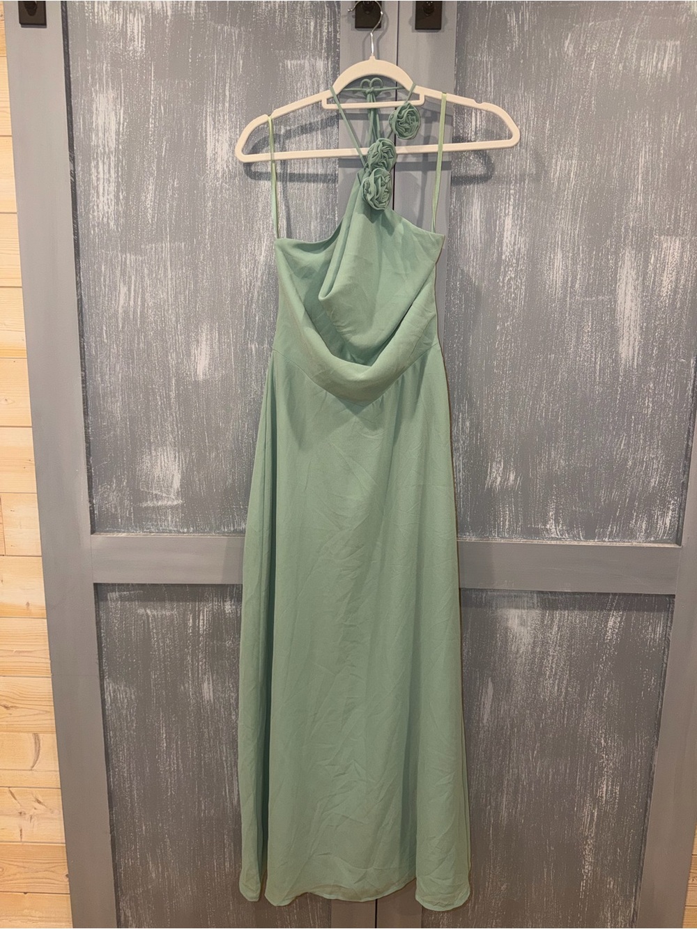 Saints & Secrets Petronilla Rosette Halterneck Maxi Dress Sage Green Size S NWT - Picture 5 of 10